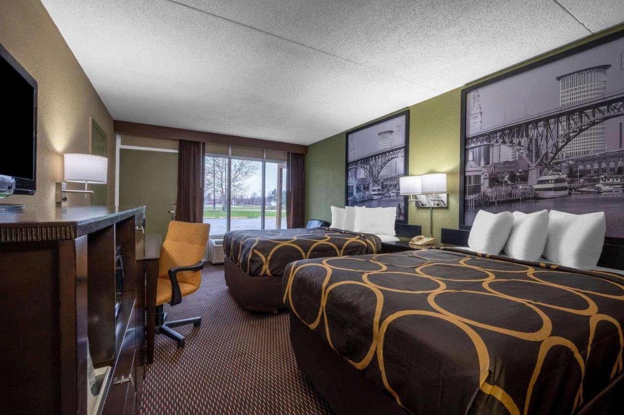 Super 8 By Wyndham Perrysburg-Toledo Exterior foto