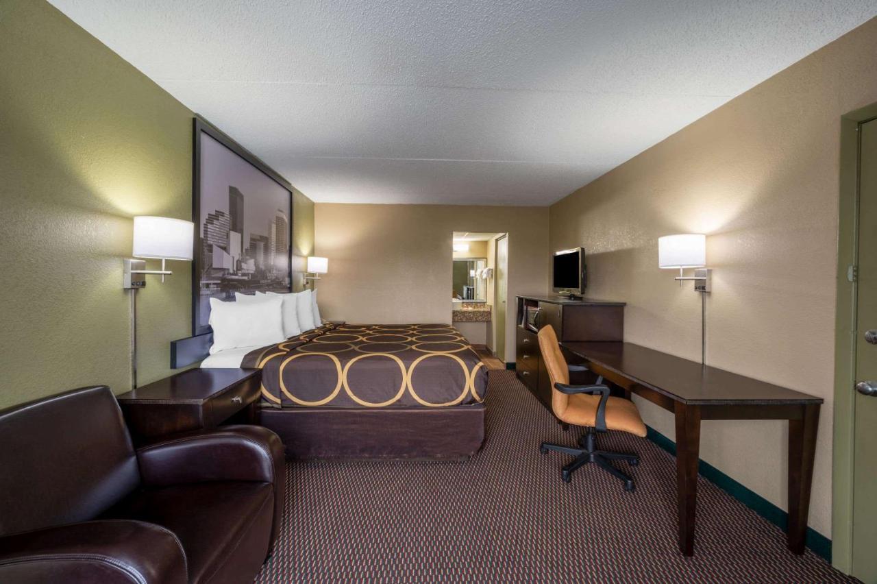 Super 8 By Wyndham Perrysburg-Toledo Exterior foto