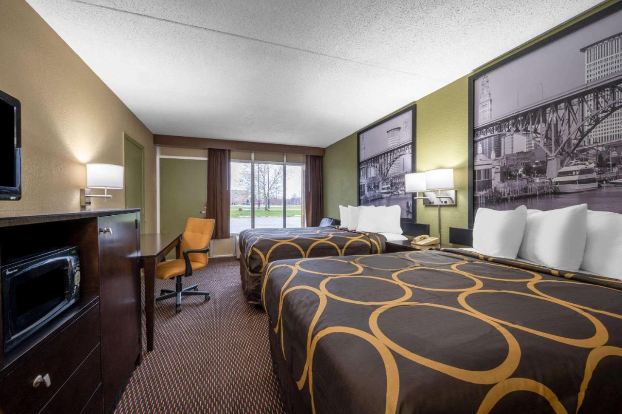 Super 8 By Wyndham Perrysburg-Toledo Exterior foto