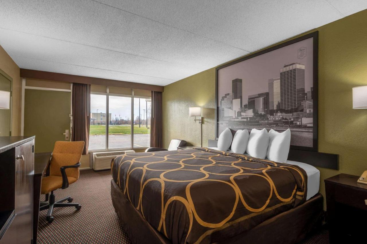 Super 8 By Wyndham Perrysburg-Toledo Exterior foto