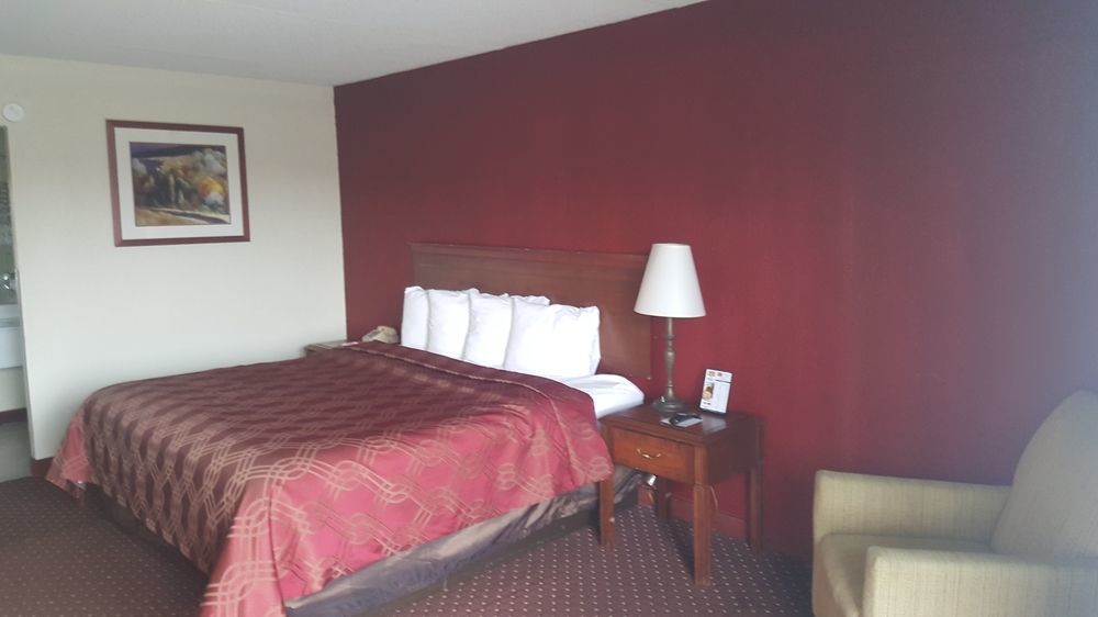 Super 8 By Wyndham Perrysburg-Toledo Exterior foto